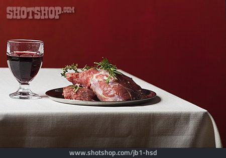 
                Fleisch, Rotwein, Lammfleisch                   