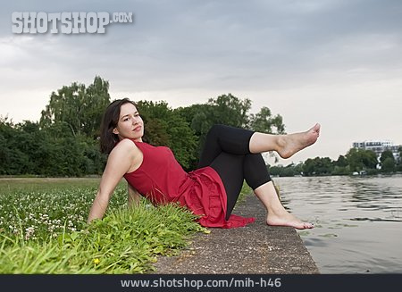 
                Young Woman, Woman, Leisure, Relaxing                   
