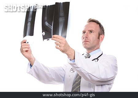 
                Arzt, Röntgenbild, Knochenbruch                   