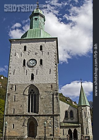 
                Dom, Bergen, Domkirke, St. Olav                   