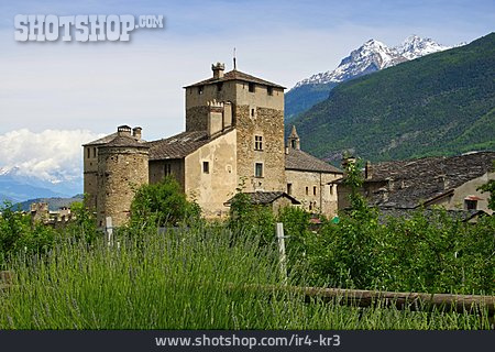 
                Festung, Castello Sarriod De La Tour                   