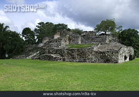 
                Tempel, Maya, Mayatempel, Kohunlich                   
