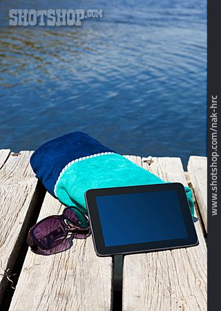 
                Sommer, Freizeit & Entertainment, Sonnenbrille, Handtuch, Tablet-pc                   