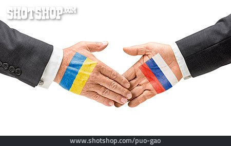 
                Zusammenarbeit, Politik, Russland, Ukraine                   