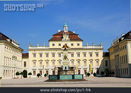 
                Residenzschloss, Barockschloss, Residenzschloss Ludwigsburg                   