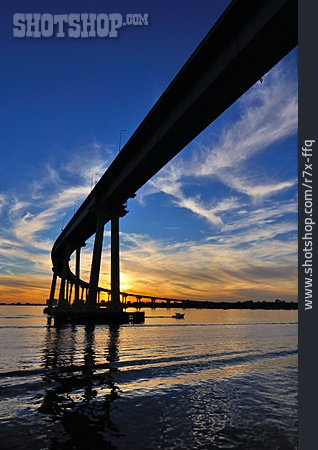 
                Brücke, San Diego, San Diego Coronado Bay Bridge                   