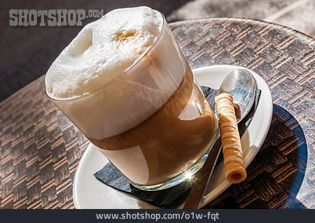 
                Milchkaffee, Latte Macchiato                   