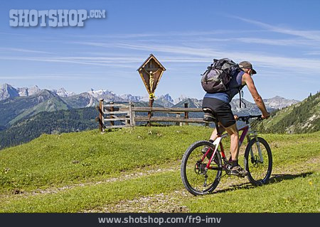 
                Unterwegs, Radfahrer, Radtour, Karwendel                   