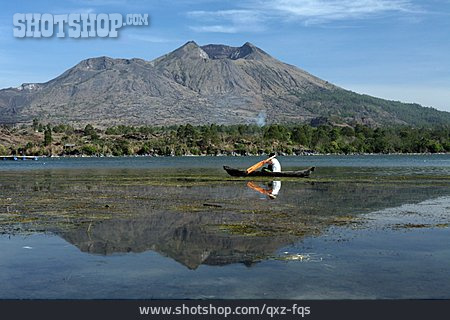 
                Vulkan, Kratersee, Batur                   