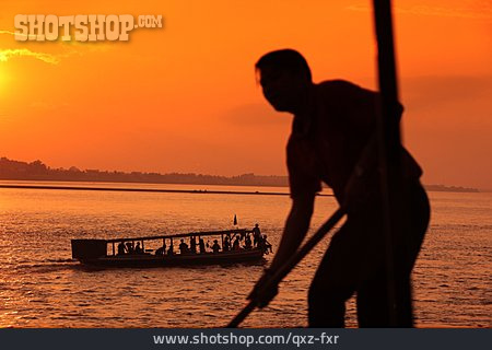 
                Boat, Mekong River                   