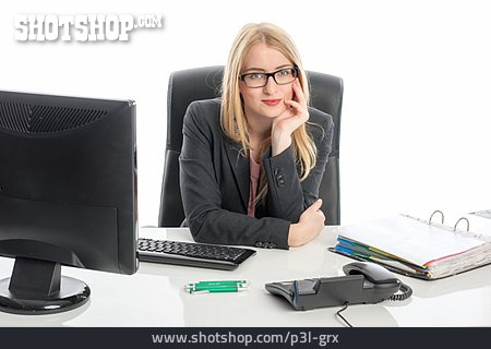 
                Junge Frau, Büro & Office, Schreibtisch, Arbeitsplatz                   