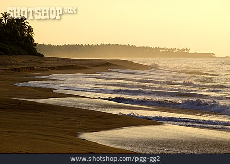 
                Strand, Sri Lanka, Indischer Ozean                   