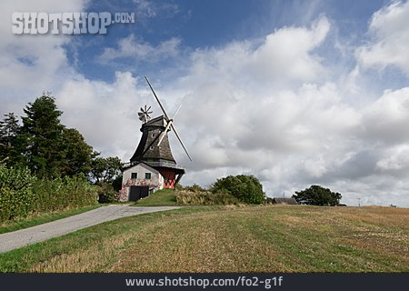 
                Feld, Mühle, Windmühle                   