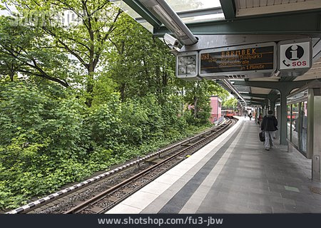 
                Schienenverkehr, Haltestelle, Bahnsteig                   