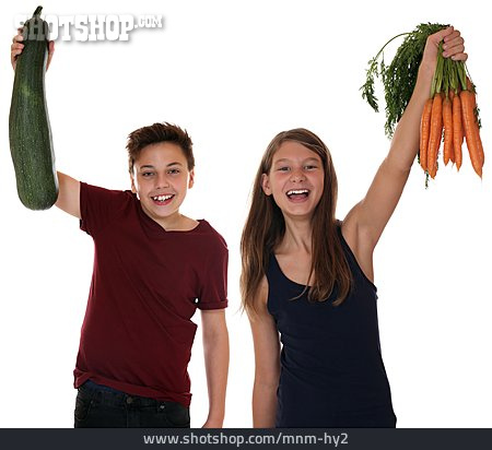 
                Junge, Mädchen, Gemüse                   