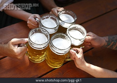 
                Bier, Biergarten, Prost                   