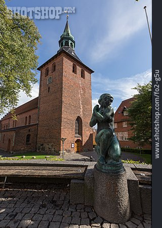 
                Kirche, Svendborg                   
