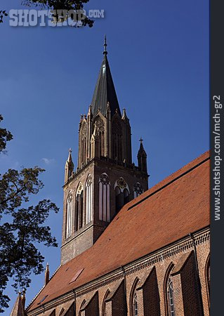 
                Kirchturm, Marienkirche, Neubrandenburg                   