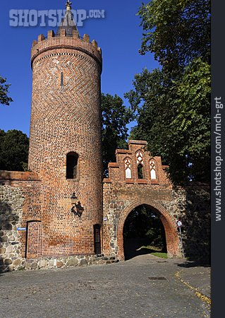 
                Stadtmauer, Wehranlage, Neubrandenburg                   