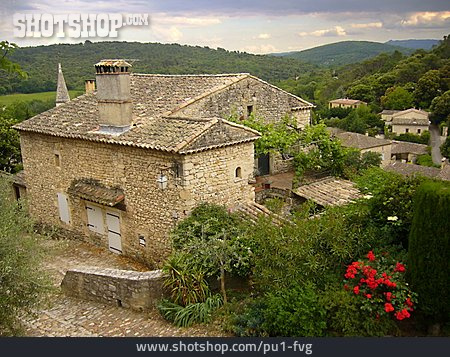 
                Dorf, Haus, Provence                   