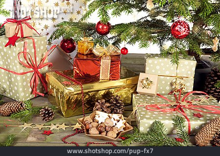 
                Weihnachten, Geschenke, Weihnachtsgeschenke                   