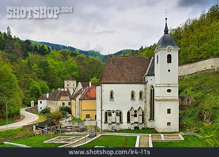 
                Kirche, Kloster, Aggsbach                   