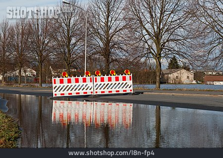 
                überschwemmung, Straße, Hochwasser, Straßensperre                   