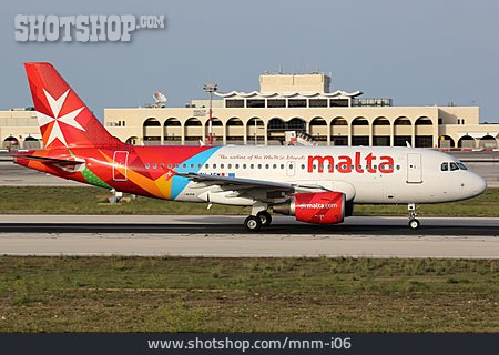 
                Flugzeug, Malta, Airbus A319, Air Malta                   
