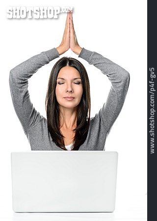
                Frau, Laptop, Yoga, Work-life-balance                   