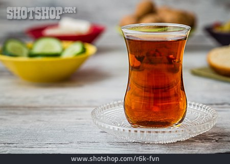 
                Tee, Schwarztee, Türkisch                   