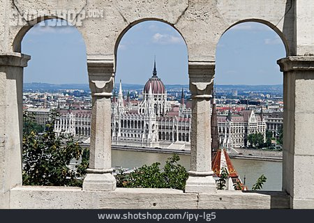 
                Parlament, Budapest                   