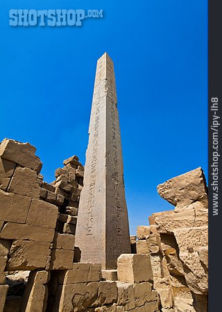 
                Obelisk, Luxor, Karnak-tempel                   