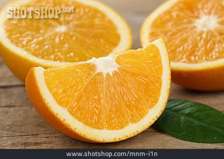 
                Orange, Saftig                   