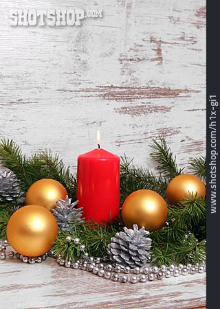 
                Kerze, Christbaumkugel, Weihnachtsdekoration                   