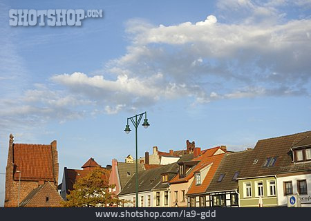 
                Wohnhaus, Altstadt, Häuserzeile, Wismar                   