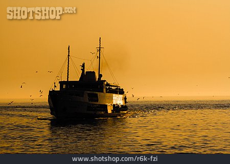 
                Schifffahrt, Schiff, Istanbul                   