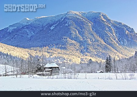 
                Gebirge, Winterlandschaft, Bauernhaus                   