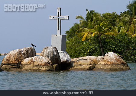
                Kreuz, Kerala, Backwaters                   