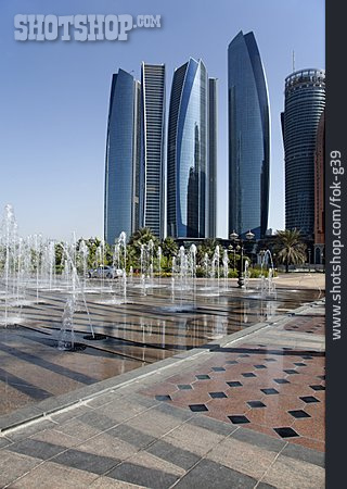 
                Skyline, Wolkenkratzer, Abu Dhabi                   