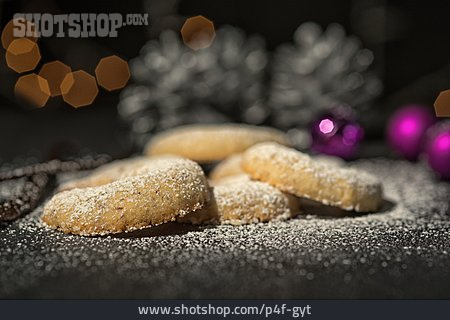 
                Weihnachtsplätzchen, Vanillekipferl                   
