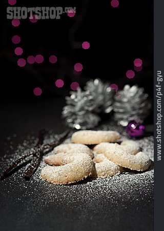 
                Weihnachtsplätzchen, Vanillekipferl                   