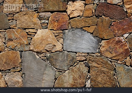 
                Steinmauer, Natursteinmauer                   