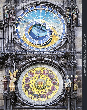 
                Turmuhr, Astronomische Uhr, Prager Rathausuhr                   