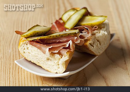 
                Sandwich, Schinkensandwich                   