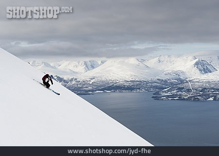 
                Wintersport, Norwegen, Skifahrer, Fjord                   