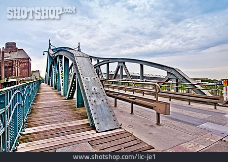 
                Rheinbrücke, Drehbrücke, Krefeld                   