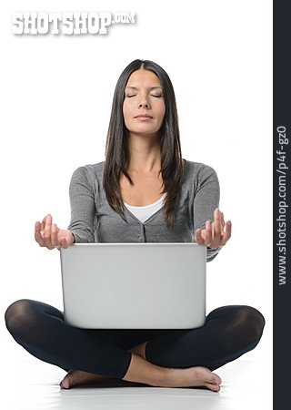 
                Frau, Laptop, Yoga                   