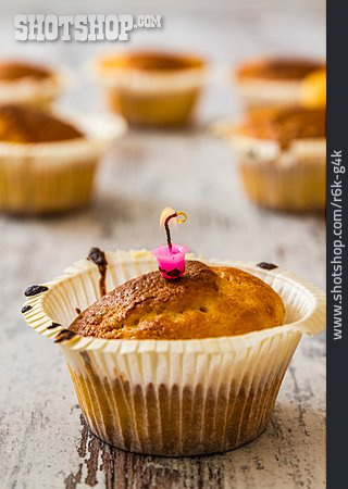 
                Geburtstag, Muffins, Vanillemuffin                   