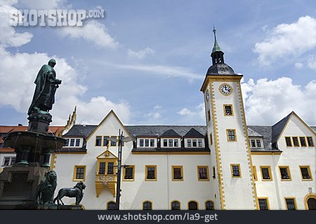 
                Rathaus, Rathausbrunnen, Freiberg                   