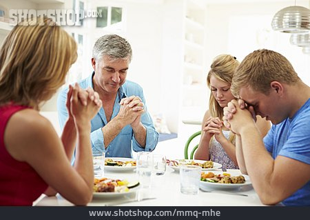 
                Eating, Family, Praying, Christian                   